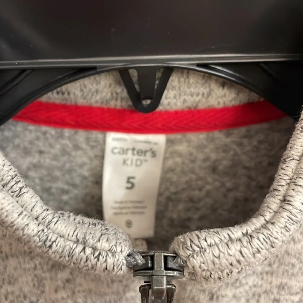 Carter’s boys knit vest zip up with fleece lined grey white 2 pockets size 5